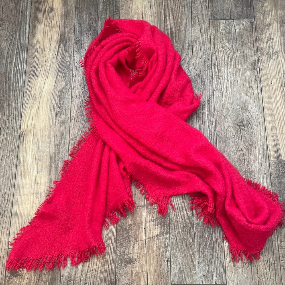 Anthropologie Oversized Fuzzy‎ Fringe Scarf Wrap Fuchsia Pink